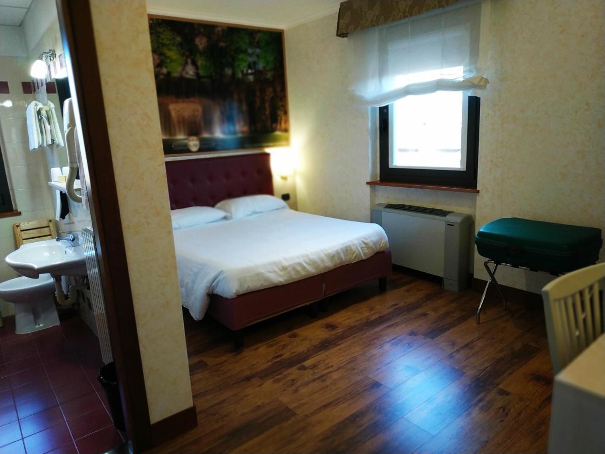 Hotel Aurora Wellness & Spa Tivoli Terme Exterior photo